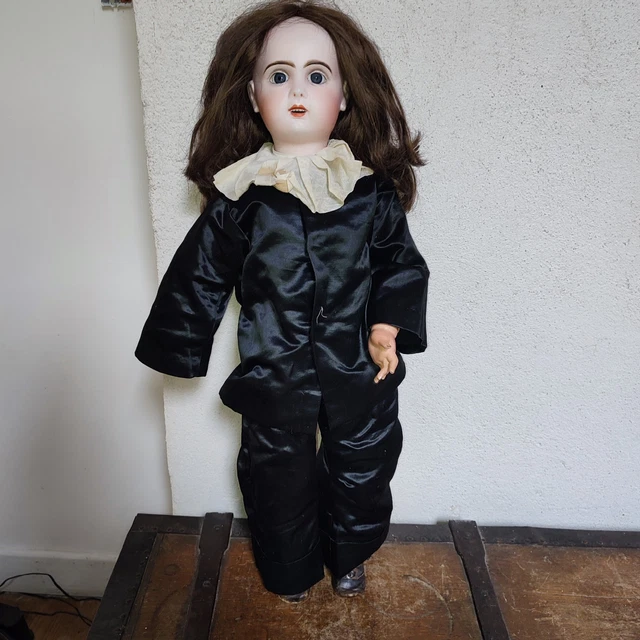 POUPÉE ANCIENNE MIGNONNETTE avec tête en porcelaine vernissée EUR 35,00 - FR