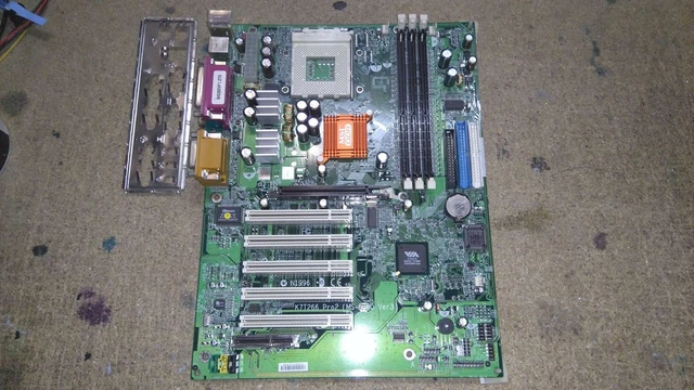 Carte mere µatx msi ms-7641 ver.3.0 / 760gm-p23 (fx) + à Chancelade