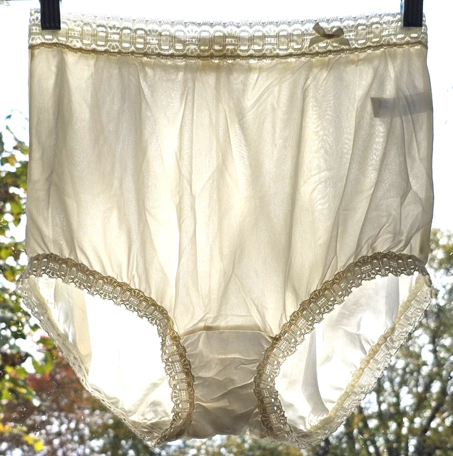 VINTAGE PANTIES~OLGA SECRET HUG 873~White~Bow On Band~7 $17.00 - PicClick