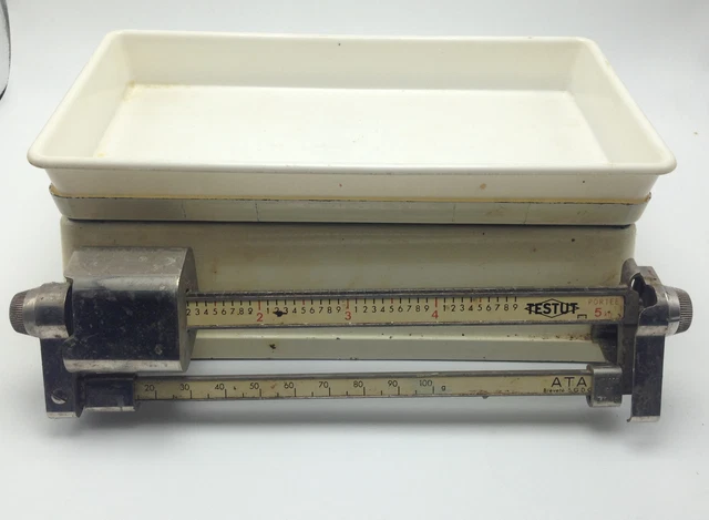 ANCIENNE BALANCE TESTUT en bakélite 5kg avec plateaux EUR 19,90 - FR