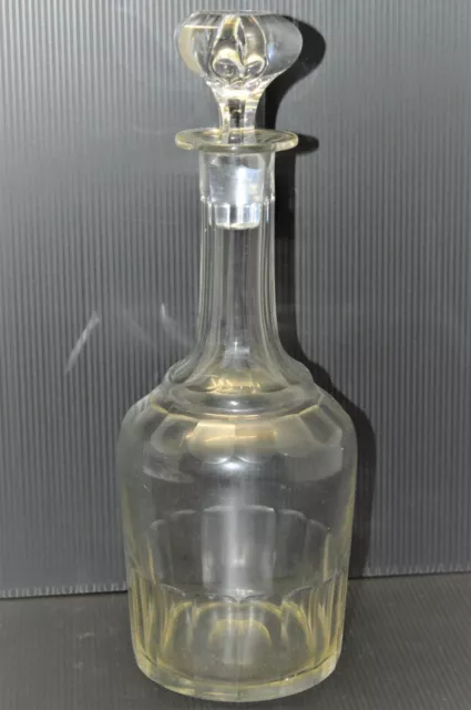 -BELLE CARAFE A VIN CRISTAL XIXe BACCARAT PROCHE MODELE CATON avec son BOUCHON