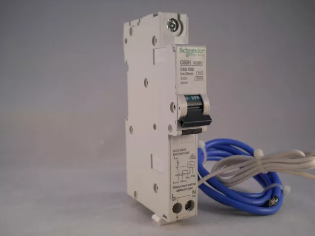 Schneider RCBO 45 Amp 30mA Type C 45A C60H Multi 9 C60HC45R30 Merlin Gerin 26863