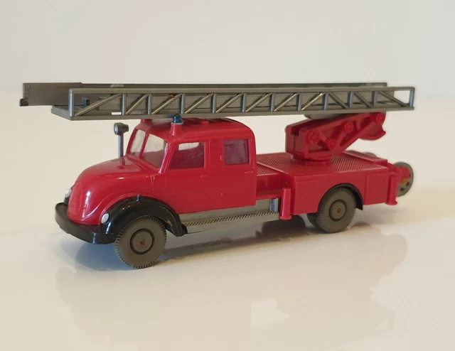 Magirus Wiking Drehleiter S 3500 – Miniaturmodell Im Maßstab 1:87 | Sammlerstück, Nicht Als Spielzeug Geeignet