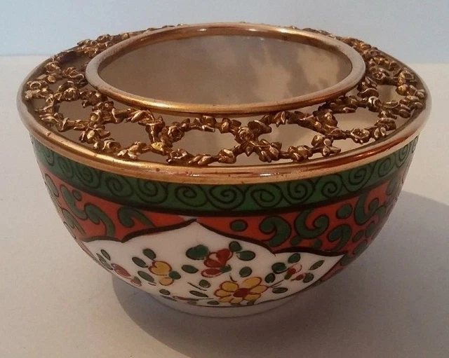 Très joli petit pot porcelaine de Nyon ou Samson décor Chinois XIXème