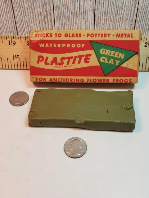 VTG Plastite GREEN CLAY #206 For Anchoring Flowers, Frogs or Figurines Etc.