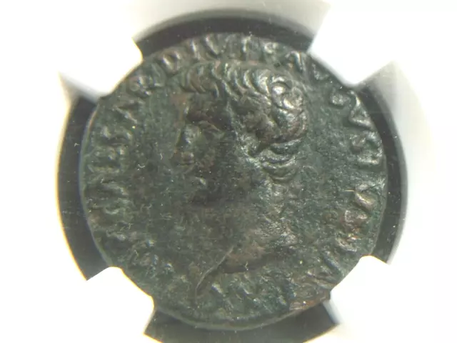 Ebora España, AE del emperador romano Augusto, 27 aC al 14 dC ngc en muy buen estado