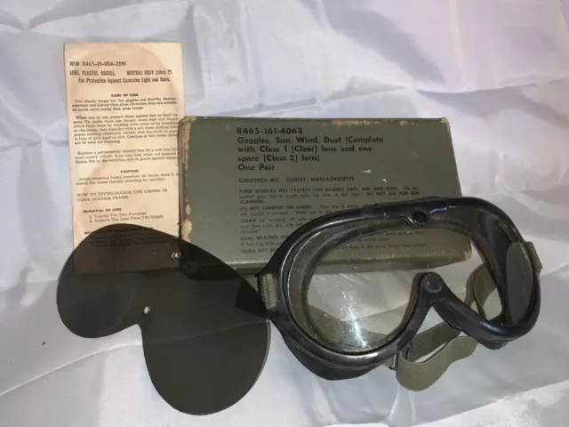 Vintage American Optical Company Usn Original Aviation Goggles  8465-161-4068