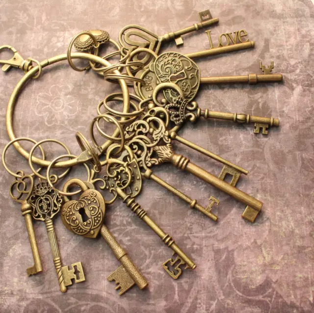 Set of 12 Large Skeleton Keys with 4 Locks On A Big Ring Antique Brass Tone