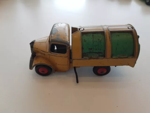 K-43: Dinky Toys: Bedford Truck mit Aufbau