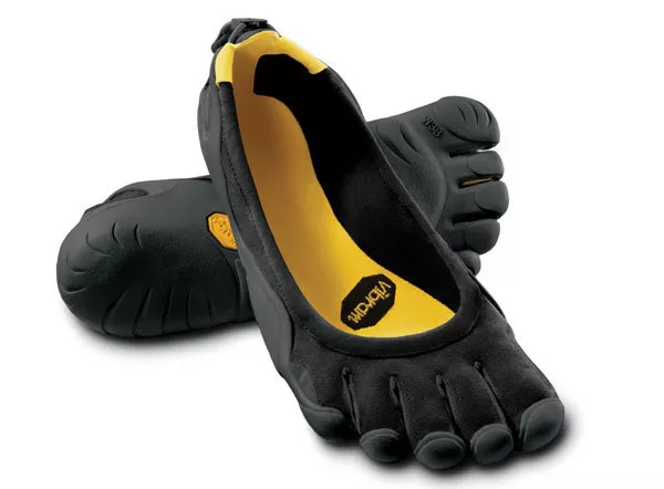 Vibram Fivefingers Classic Black Men's sizes 38-48 NEW!!!