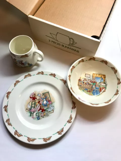 Vtg Bunnykins Royal Doulton Stoke on Trent 3 Piece Child's Set Original Box 1979