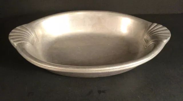 Vintage Wilton Armetale Pewter Oval Serving Bowl W/Scalloped Shell Handles