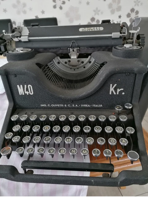 olivetti m 40 Kr- sehr gut erhalten