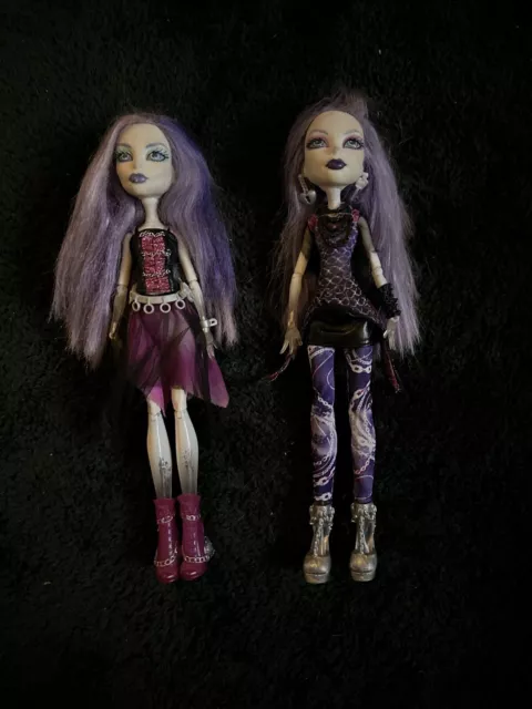 Monster High Spectra Vondergeist Bundle Dolls
