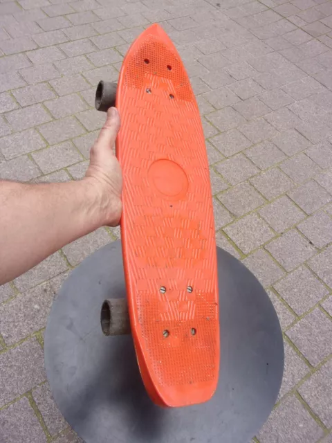 SKATEBOARD Vintage 80 Rare Modèle Orange  Planche à  Roulettes