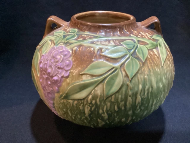 Large Bulbous Roseville Wisteria 1933 Arts & Crafts Pottery Brown Vase 637-6