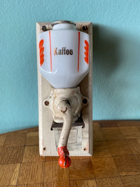 Alte Wandkaffeemühle Kaffeemühle  Puppenküche doll kitchen coffee grinder