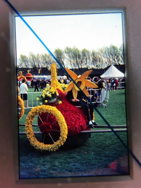 35mm Original Slide Carnival Float Spalding Flower Parade Small Float c1970's