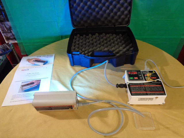 SolRx 100 Series Phototherapy Device 120UVB-NB  w/Key Lock By Solarc Systems