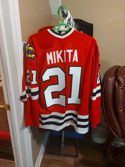 CCM, Shirts, Ccm Vintage Hockey Jersey Chicago Blackhawks 2 Stan Mikita  Size 5