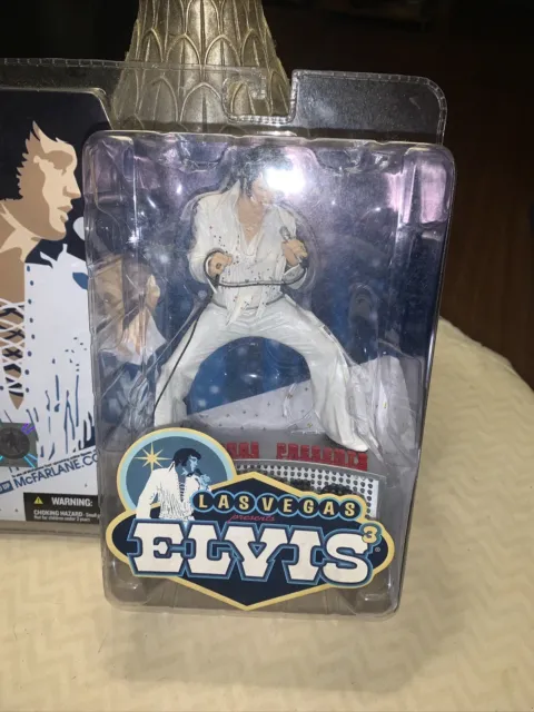 Vintage 2004 Elvis McFarlane Las Vegas Presents Elvis 3 Action Figure-Sealed 2