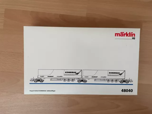 Märklin 48040 Wagen Set " Doppel-Einheit KOMBIRAIL Sattelauflieger    in OVP