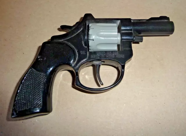vtg STING CAP GUN~ARCO toy pistol 8 shot~orange plug~#125 Hong Kong plastic