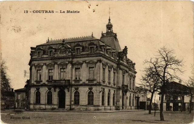 CPA Aquitaine Gironde COUTRAS La Mairie (982599)