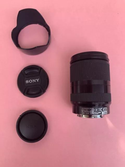 Sony APS C SEL  18-200 LE