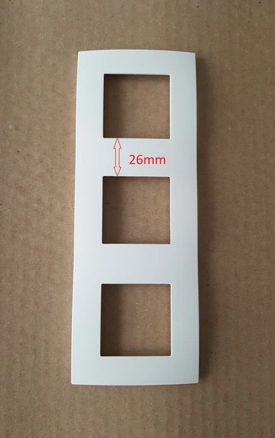 Plaque Triple Arnould ESPACE 60882 - Entraxe 71mm Pour Installation éclairage