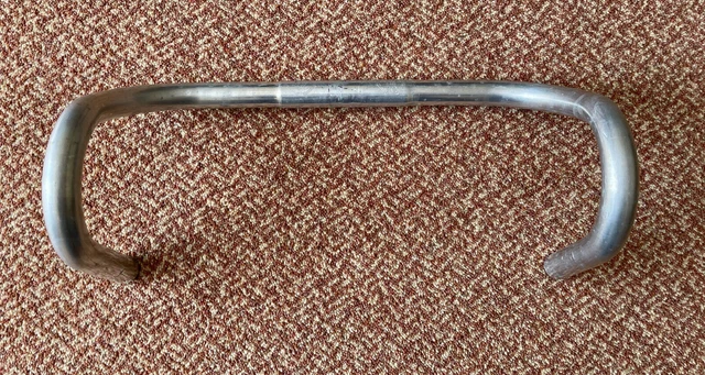 GUIDON ALUMINIUM PHILIPPE ATAX Franco Italia D352 41cm EUR 20,00 - FR