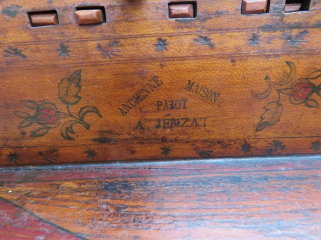 Vielle à roue PAJOT JENZAT , HURDY GURDY 2