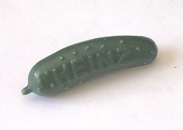 Vintage HEINZ Green Cucumber Plastic Pin Brooch 1 1/8" Long
