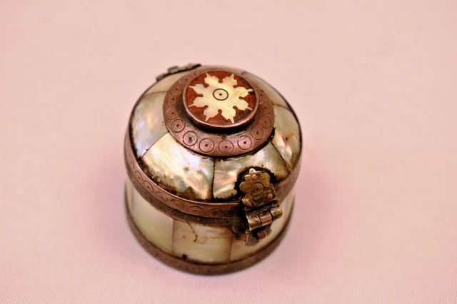 Antico Mughal Gioielli Scatola/Portagioie Con Madreperla Ottone Rosso Smaltato "