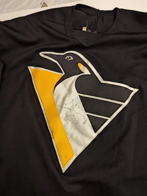 jaromir jagr Aurographed Practice Worn Jersey Black Nhl Penguins Fight Strap jaromir jagr Aurographed Practice Worn Jersey Black Nhl Penguins Fight Strap