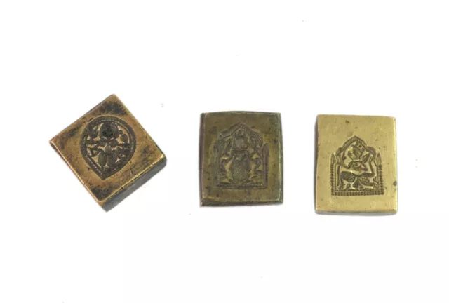 Conjunto de Tres Religioso Dios / Figura Raro Coleccionable Sello Tintes G46-615