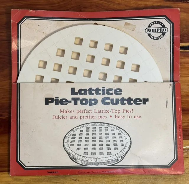 Norpro Lattice Pie Top Cutter 10”