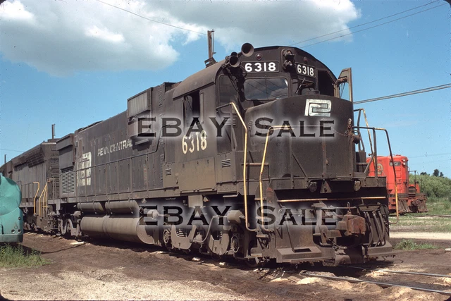 Penn Central PC Alco C630 at Toledo, OH 1970 - Orig. slide