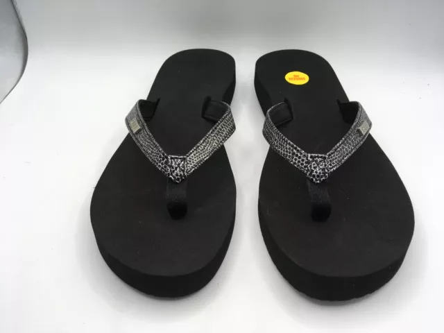 REEF STAR CUSHION SASSY Women's Black/Silver Flip Flop Sandals(US10/UK8/EU40-41)