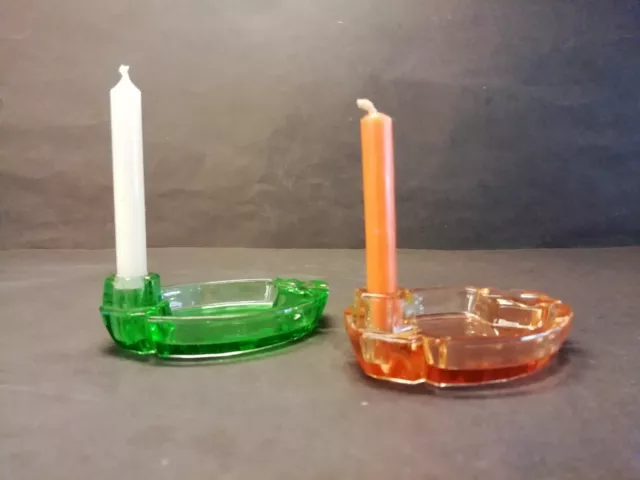 2 ALTE ASCHENBECHER mit Kerzenhalter aus GLAS GRÜN + ROSE 50er JAHRE