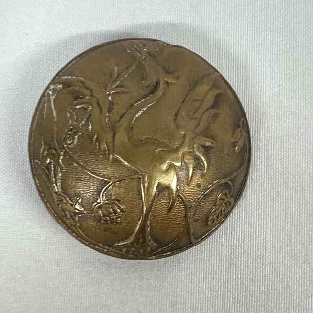 Antique/vintage button