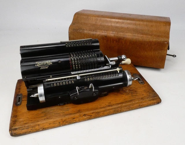Vintage Muldivo CE 34150 mechanical pinwheel calculator with case  c1930   #2589