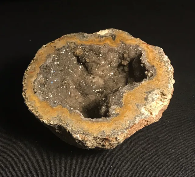Mineral: Quarz Geode aus Marokko; ca. 8,5x8,1x3,8 cm
