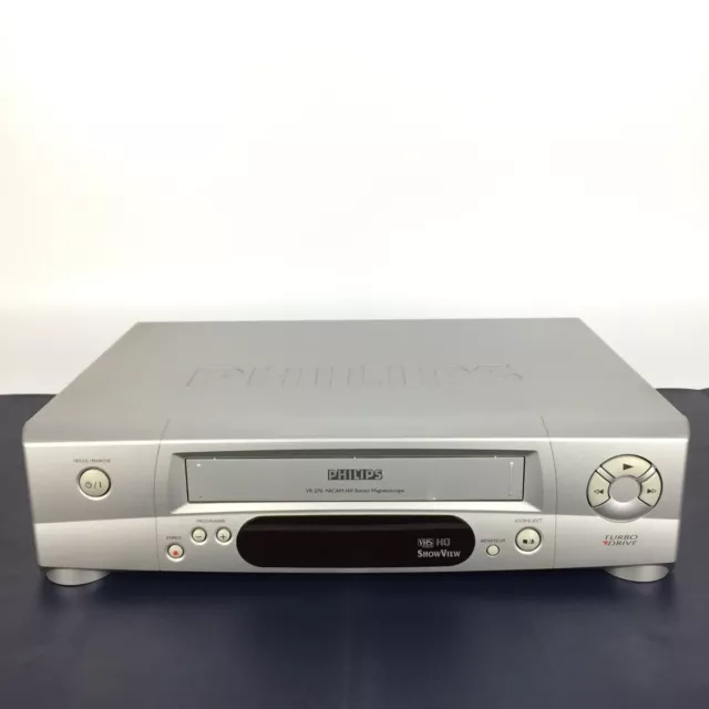 Philips VR550 - Magnétoscope - VHS - 4 têtes - ombre argentée