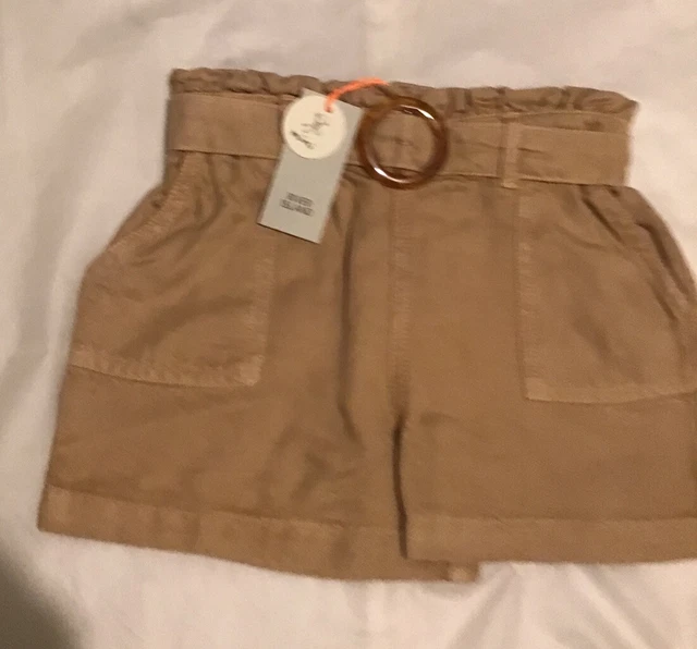 River island mini girls aged 3-4 years stone paperbag buckle belted shorts set 6