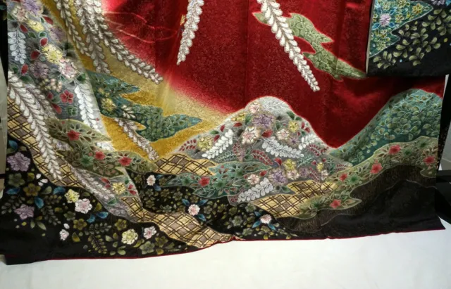 Japanese kimono SILK"FURISODE" long sleeves"TujigaHana"Gold thread ,L5' 7"..3316 3