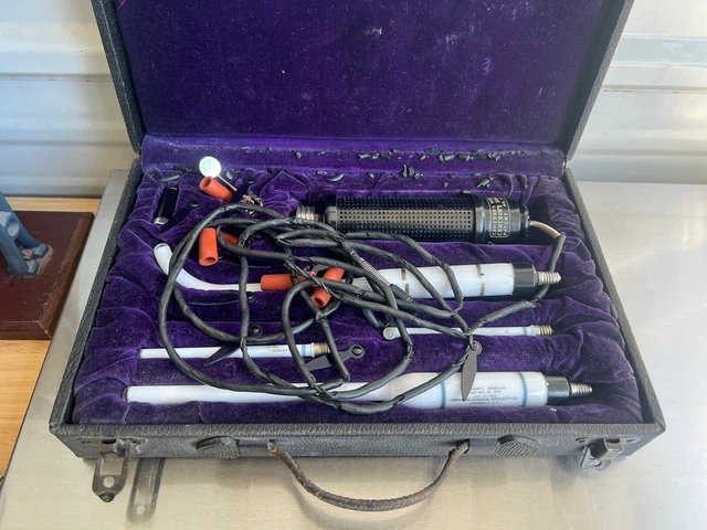 Vintage Cameron's Dental Diagnostoset Surgical Specialty Company Chicago