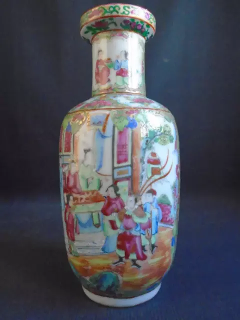 Antique Chinese export Canton Famille-Rose Rouleau form porcelain Vase 19th C.