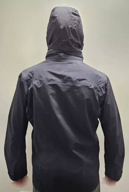 Macpac Mens Traverse AP Rain Jacket With Hood Black Medium USED Good Condition 2