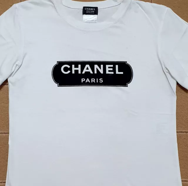 CHANEL UNIFORM WHITE T Shirt w/ CHANEL Logo Size Large Brand New